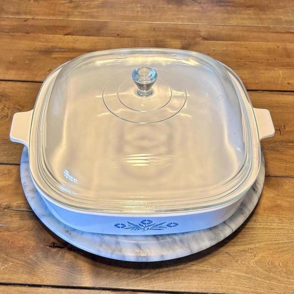 VTG Corning Ware MCM Blue Cornflower 2 Qt Square 10" Casserole Dish & Lid P-12-C - Picture 2 of 7